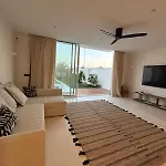 Casa Damar With Sea View & Heated Pool Corralejo