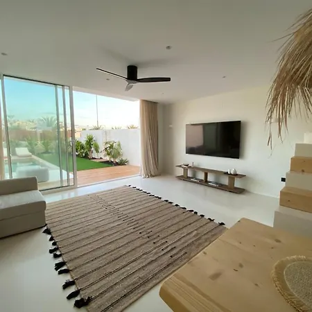 Casa Damar With Sea View & Heated Pool 别墅 *