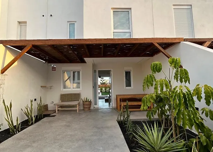 Casa Damar With Sea View & Heated Pool Villa