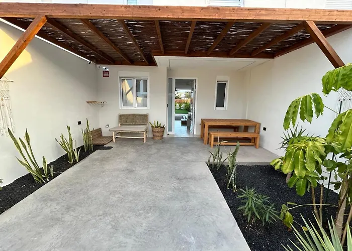 Casa Damar With Sea View & Heated Pool *