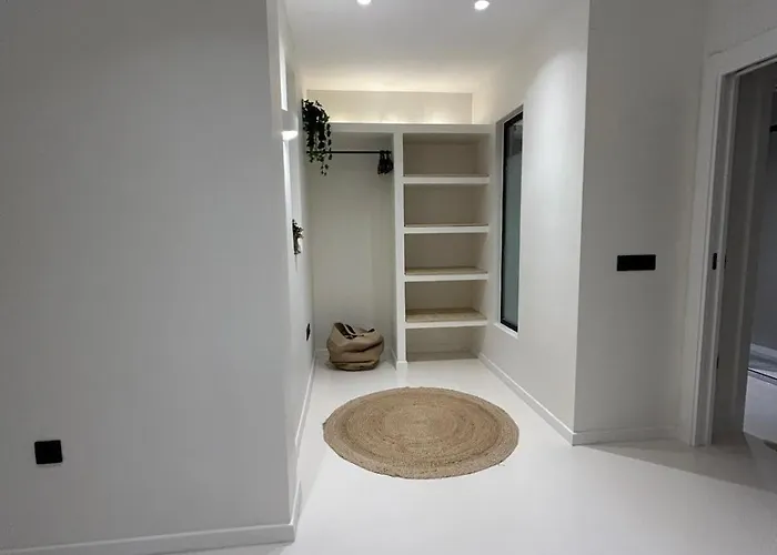 Casa Damar With Sea View & Heated Pool Villa