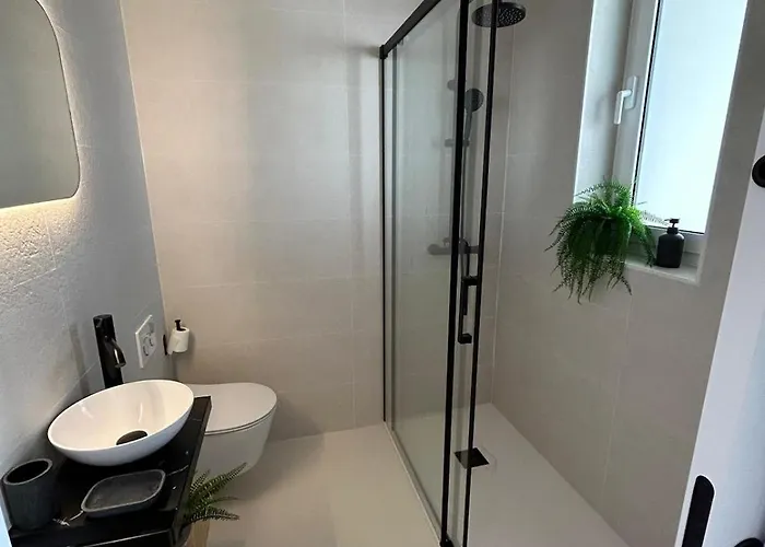 Casa Damar With Sea View & Heated Pool Villa *