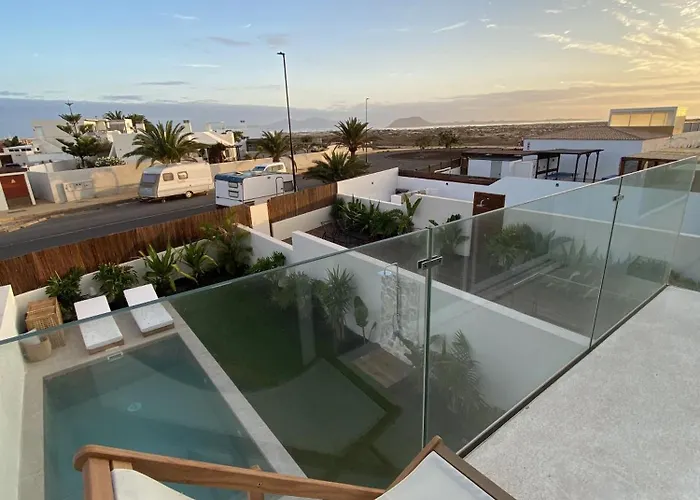 Casa Damar With Sea View & Heated Pool Corralejo