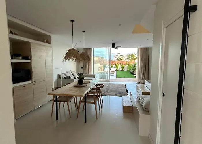 Villa Casa Damar With Sea View & Heated Pool Corralejo