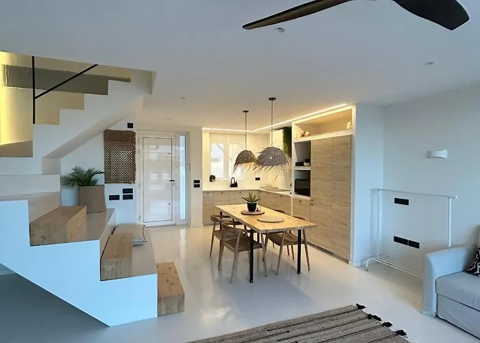 Casa Damar With Sea View & Heated Pool Villa Corralejo