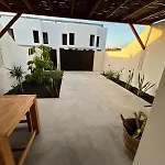 Casa Damar With Sea View & Heated Pool Villa