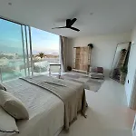 Casa Damar With Sea View & Heated Pool Villa